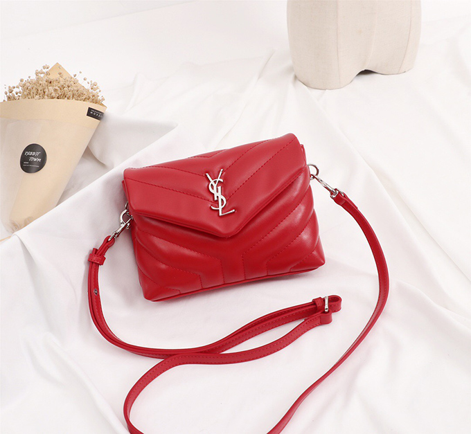 YSL Loulou Toy Bag Matelassé “Y” Leather - Imagem 20