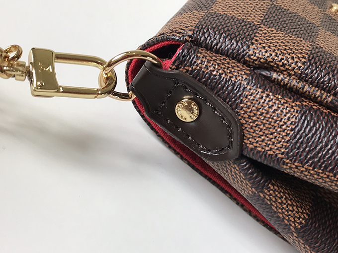 Louis Vuitton Favorite MM - Imagem 17