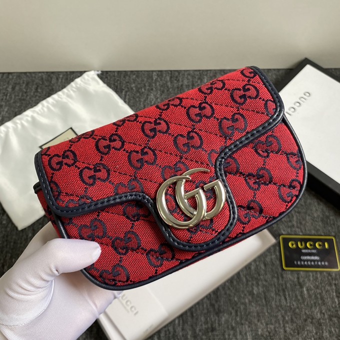 Gucci Marmont GG Crossbody Mini Bag - Imagem 12