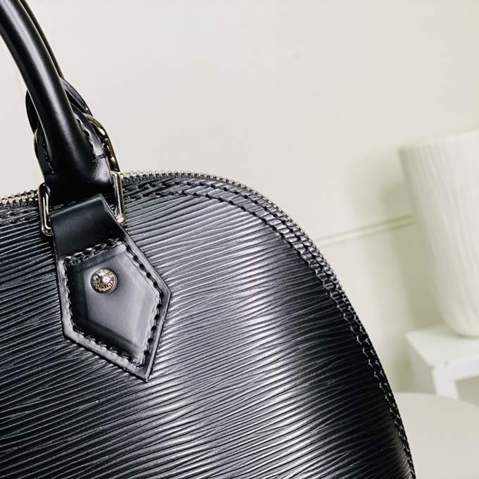 LV Alma BB Epi Leather - Imagem 3