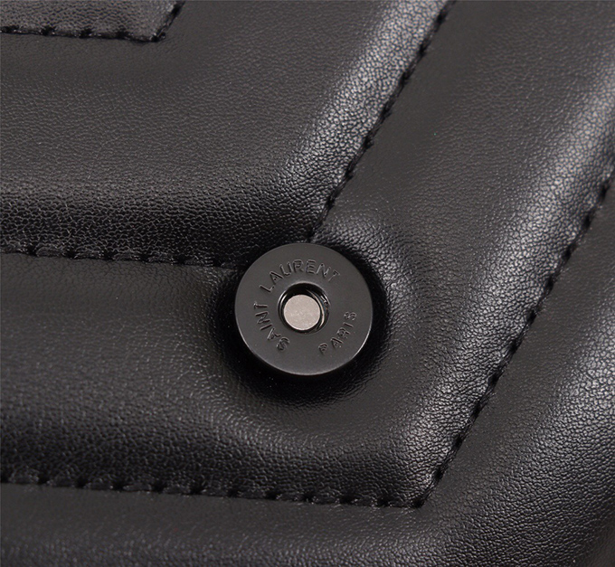 YSL Loulou Toy Bag Matelassé “Y” Leather - Imagem 7