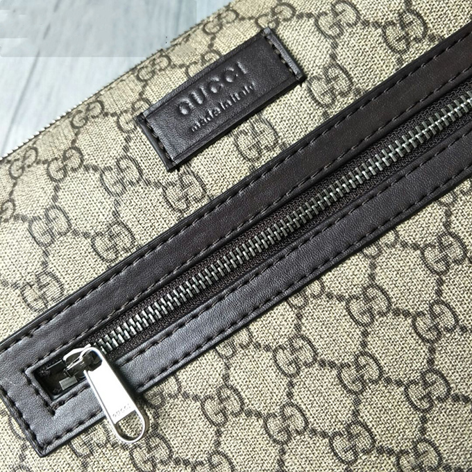 Gucci Signature Messenger Bag - Imagem 11