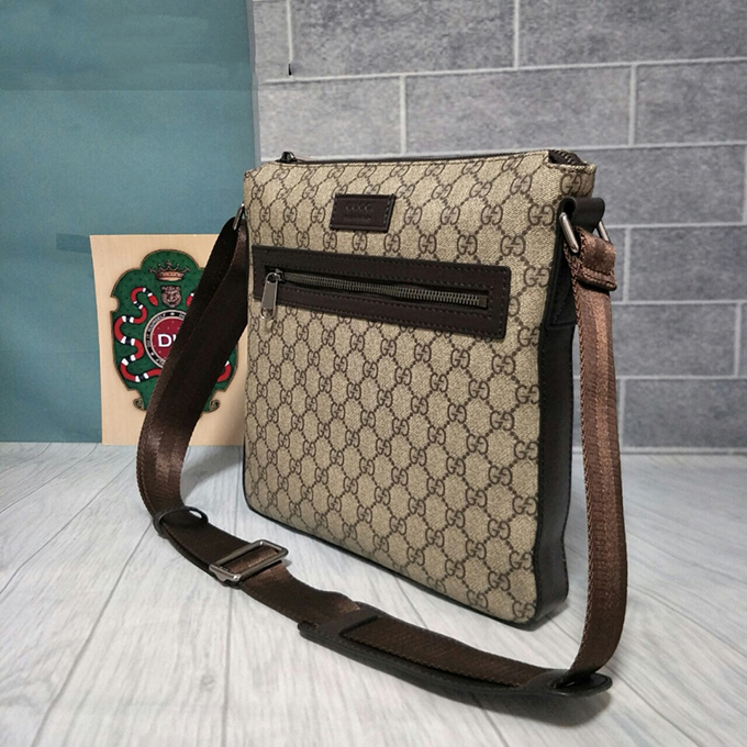 Gucci Signature Messenger Bag - Imagem 10