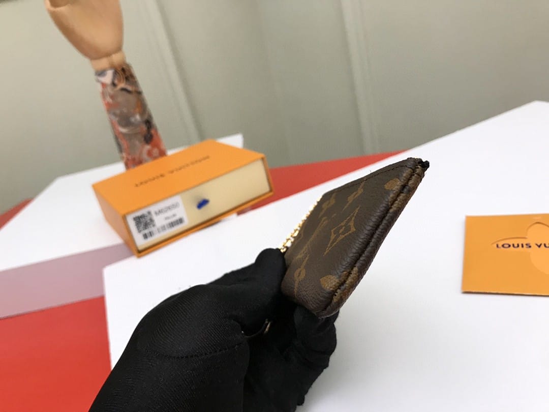 Louis Vuitton Key Pouch - Imagem 38