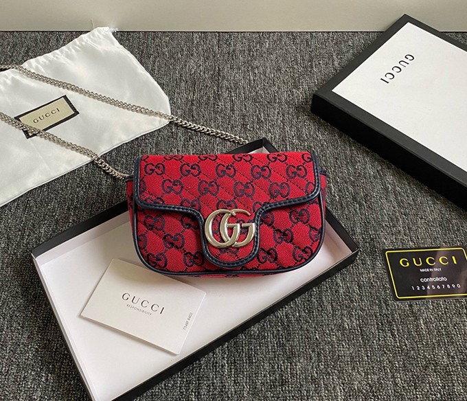Gucci Marmont GG Crossbody Mini Bag - Imagem 10