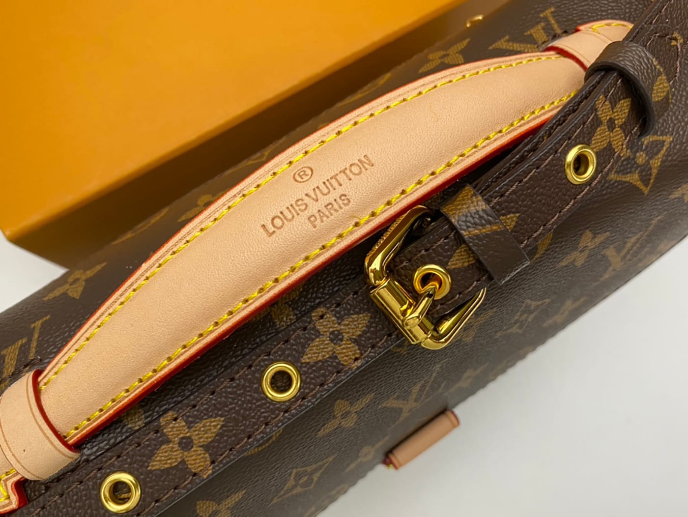 Louis Vuitton Pochette Metis - Imagem 13