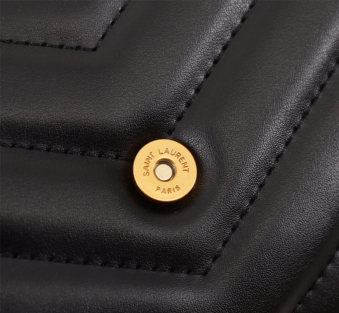 YSL Loulou Toy Bag Matelassé “Y” Leather - Imagem 25