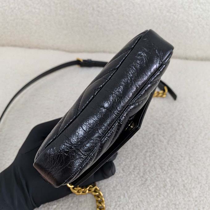 College Mini Chain Bag in Shiny Crackled Leather - Imagem 7