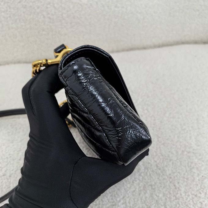 College Mini Chain Bag in Shiny Crackled Leather - Imagem 8