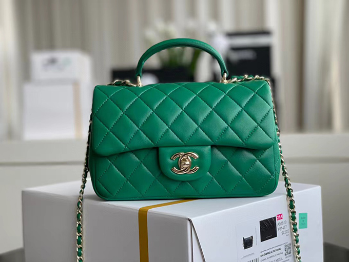 Chanel Emerald Green Top Handle Mini Bag - Imagem 2