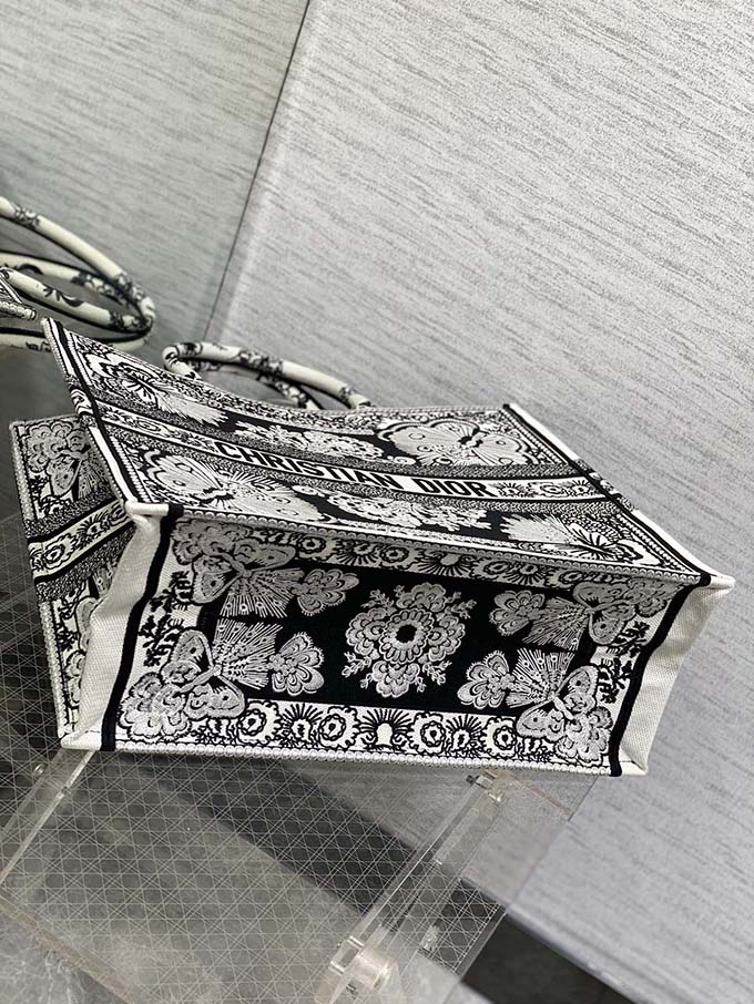 DIOR BOOK TOTE - Imagem 9