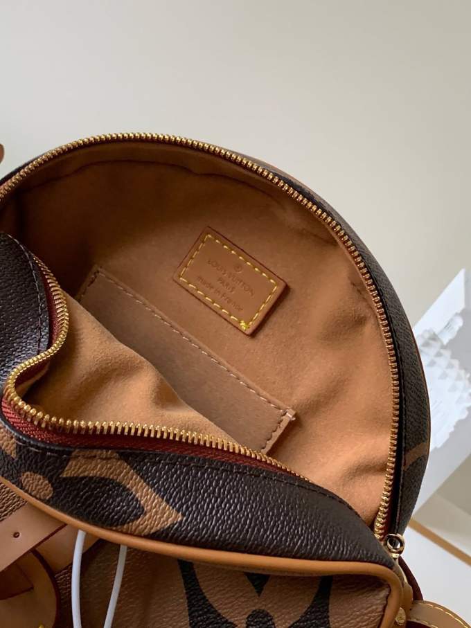 Louis Vuitton Petite Boite Chapeau Souple - Imagem 5