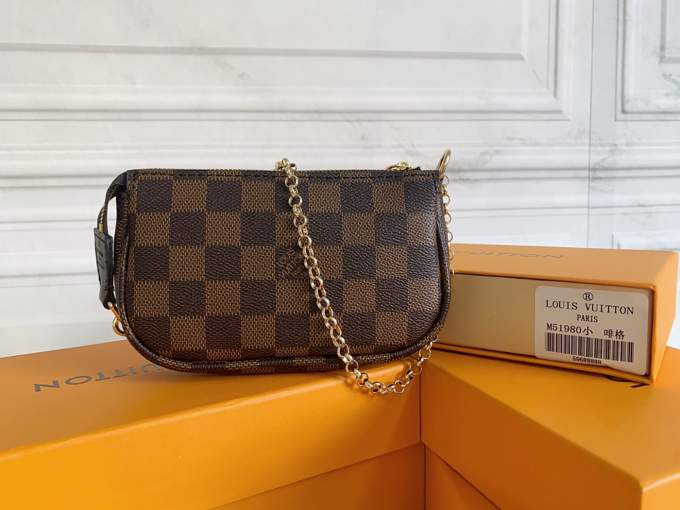 Louis Vuitton Mini Pochette - Imagem 10