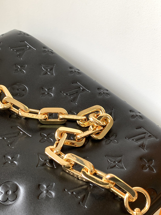 Louis Vuitton Coussin PM - Imagem 60
