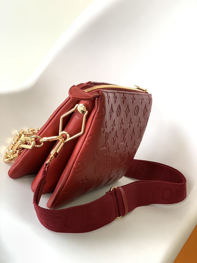 Louis Vuitton Coussin PM - Imagem 27
