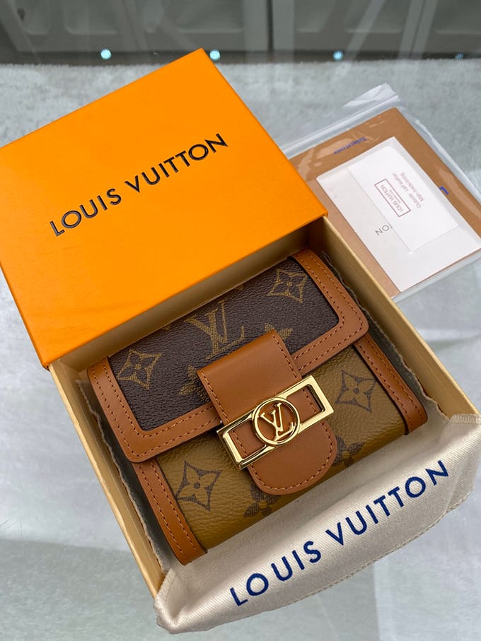 Louis Vuitton Dauphine Compact Wallet - Imagem 7