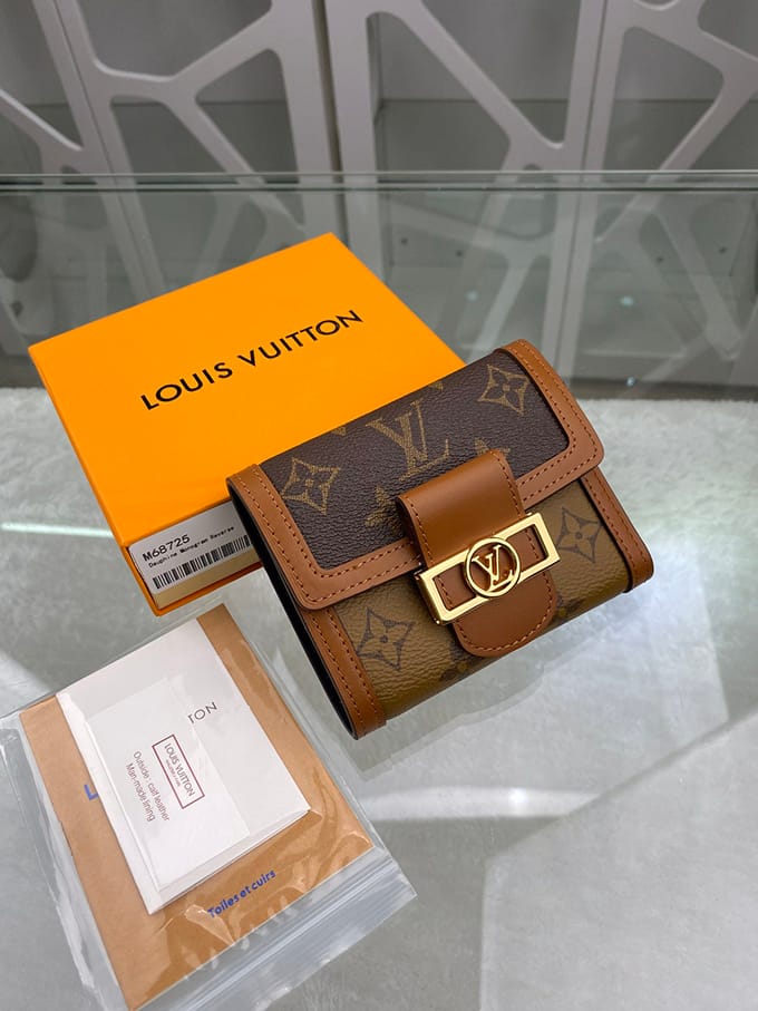 Louis Vuitton Dauphine Compact Wallet - Imagem 8