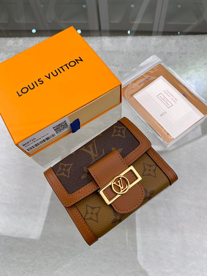 Louis Vuitton Dauphine Compact Wallet - Imagem 11