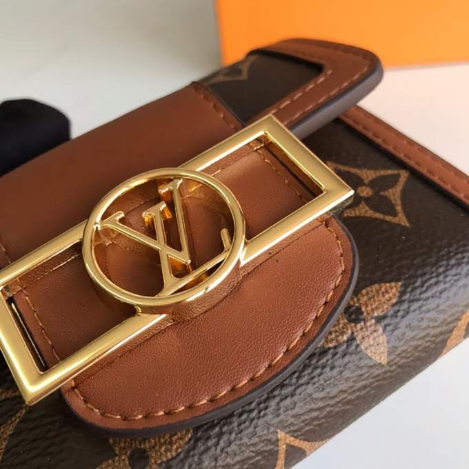 Louis Vuitton Dauphine Compact Wallet - Imagem 4