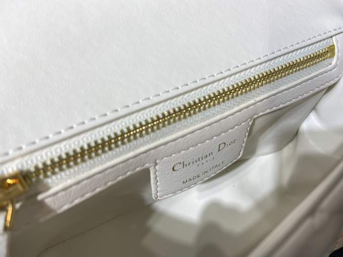 Dior Medium Caro Bag - Imagem 13
