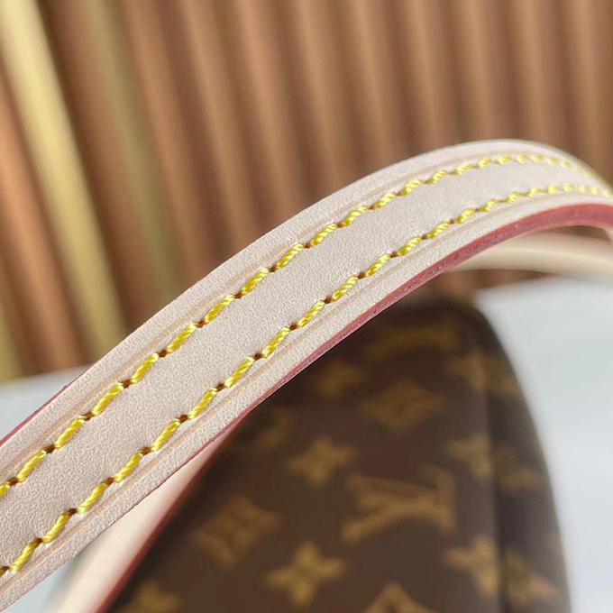 Louis Vuitton POCHETTE ACCESSOIRES - Imagem 7