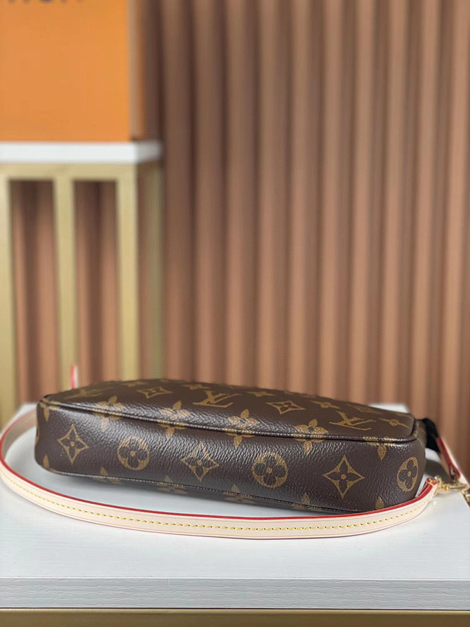 Louis Vuitton POCHETTE ACCESSOIRES - Imagem 8