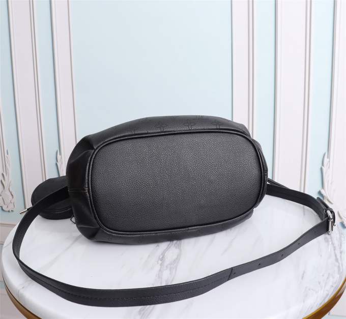 Louis Vuitton Bella – Sophisticated Luxury Bag - Imagem 24