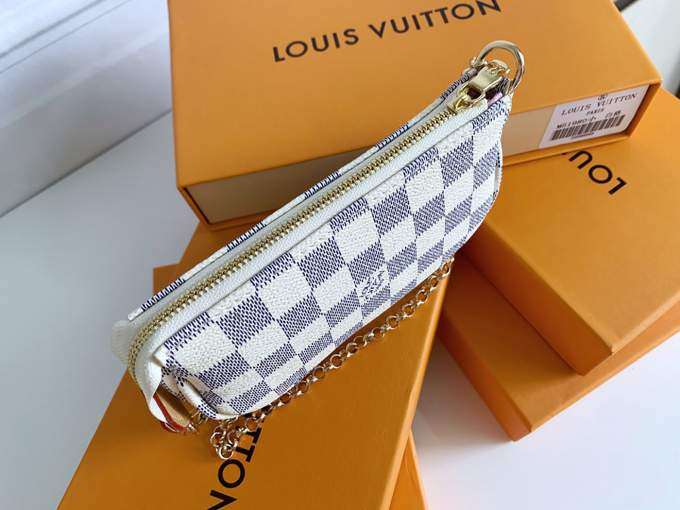 Louis Vuitton Mini Pochette - Imagem 21