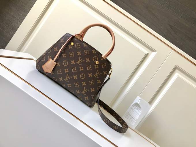 Louis Vuitton Montaigne BB - Imagem 16
