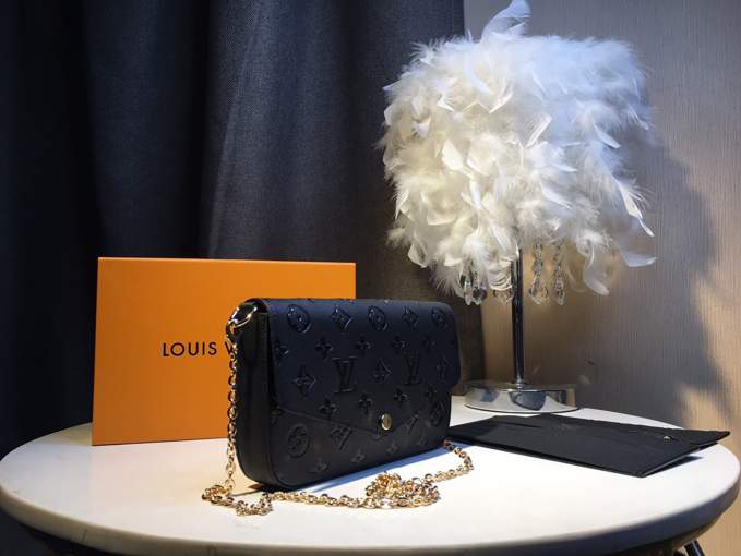 Louis Vuitton Félicie Pochette Empreinte Leather - Imagem 12