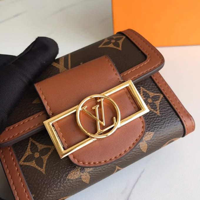 Louis Vuitton Dauphine Compact Wallet - Imagem 6