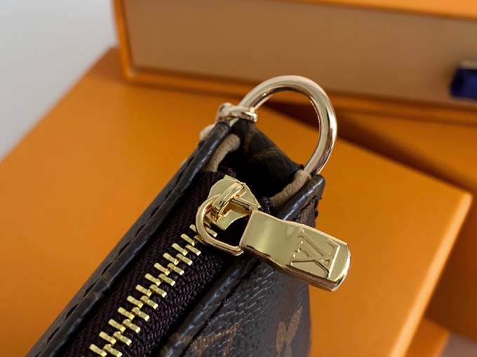 Louis Vuitton Mini Pochette - Imagem 29
