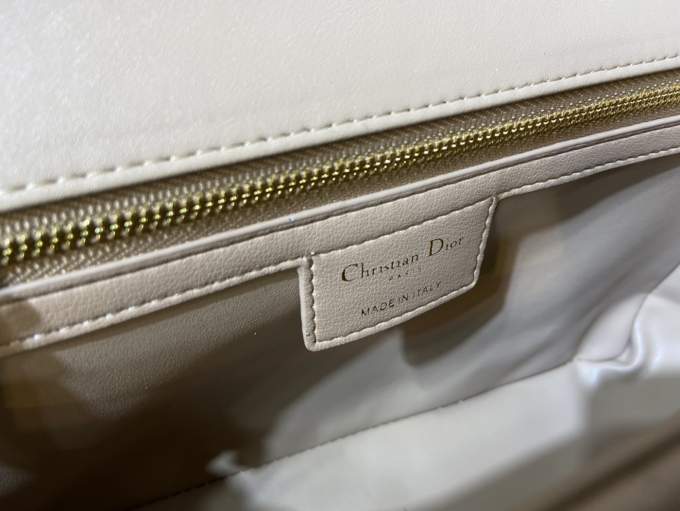 Dior Medium Caro Bag - Imagem 25