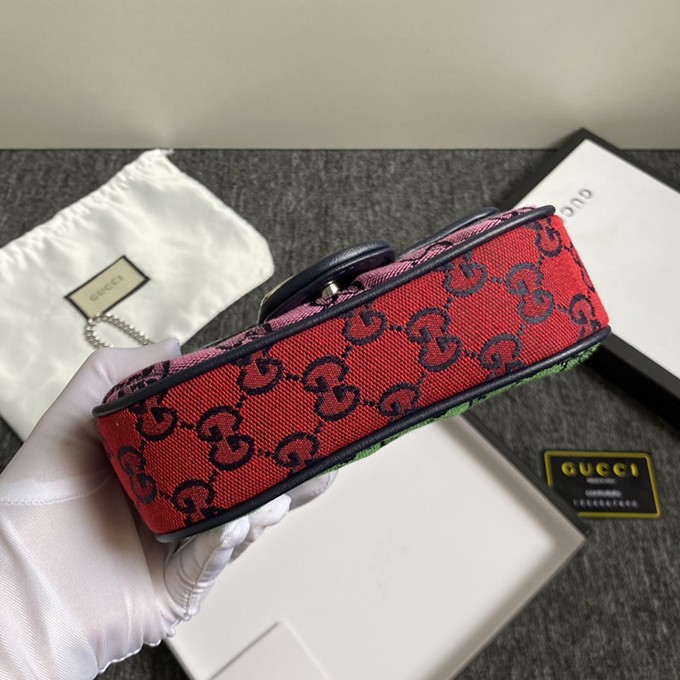 Gucci Marmont GG Crossbody Mini Bag - Imagem 18