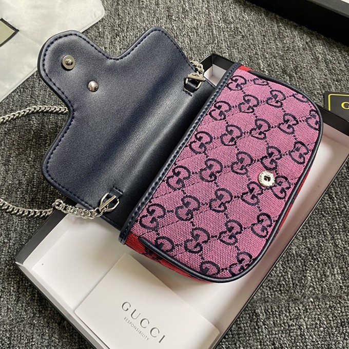 Gucci Marmont GG Crossbody Mini Bag - Imagem 35