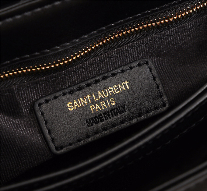 YSL Loulou Toy Bag Matelassé “Y” Leather - Imagem 34