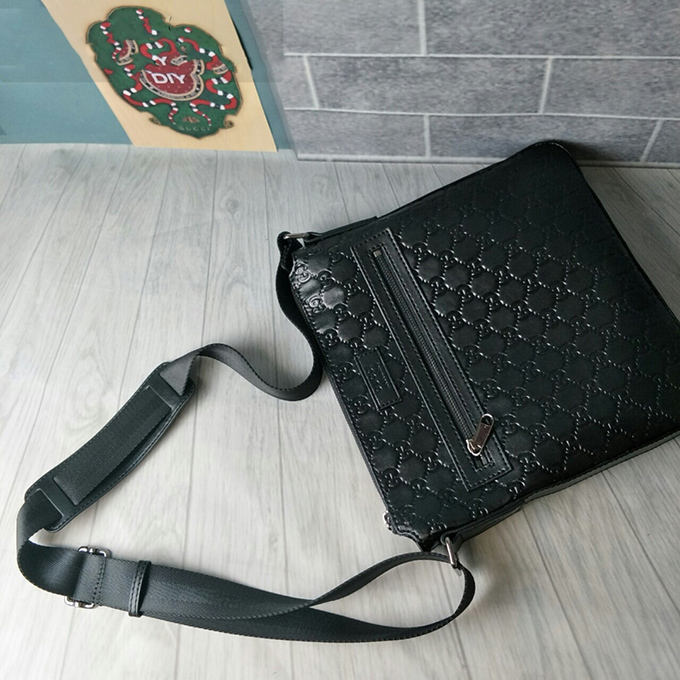 Gucci Signature Messenger Bag - Imagem 4