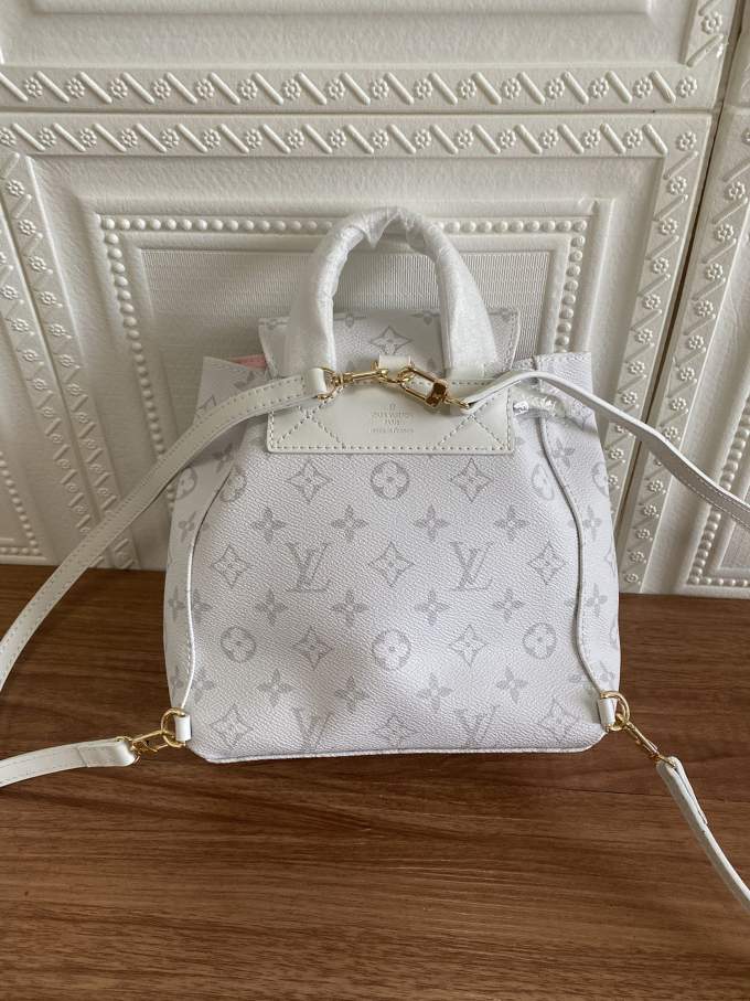 Louis Vuitton Sperone BB Backpack - Imagem 6