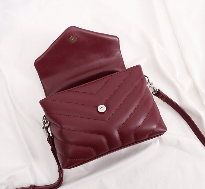 YSL Loulou Toy Bag Matelassé “Y” Leather - Imagem 40