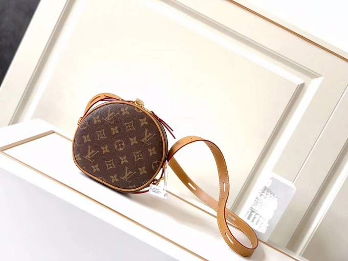 Louis Vuitton BOITE CHAPEAU SOUPLE PM - Imagem 5