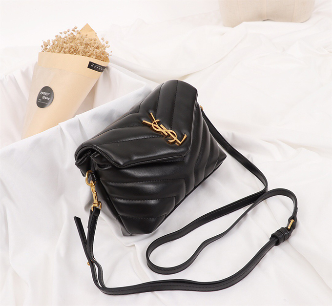 YSL Loulou Toy Bag Matelassé “Y” Leather - Imagem 53