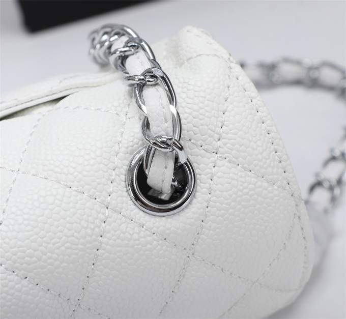 Chanel Mini Caviar Bag - Imagem 15