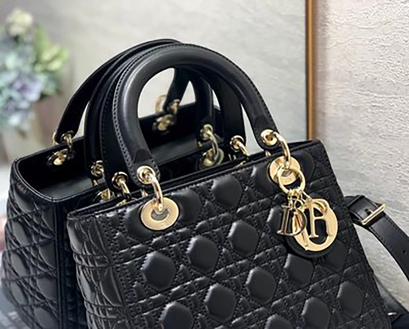 Medium Lady Dior Soft Leather Bag - Imagem 7