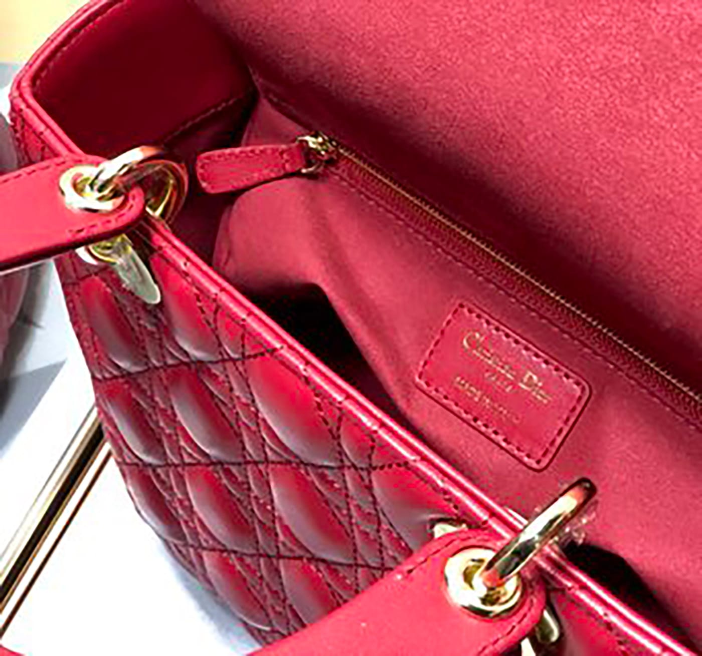 Medium Lady Dior Soft Leather Bag - Imagem 18