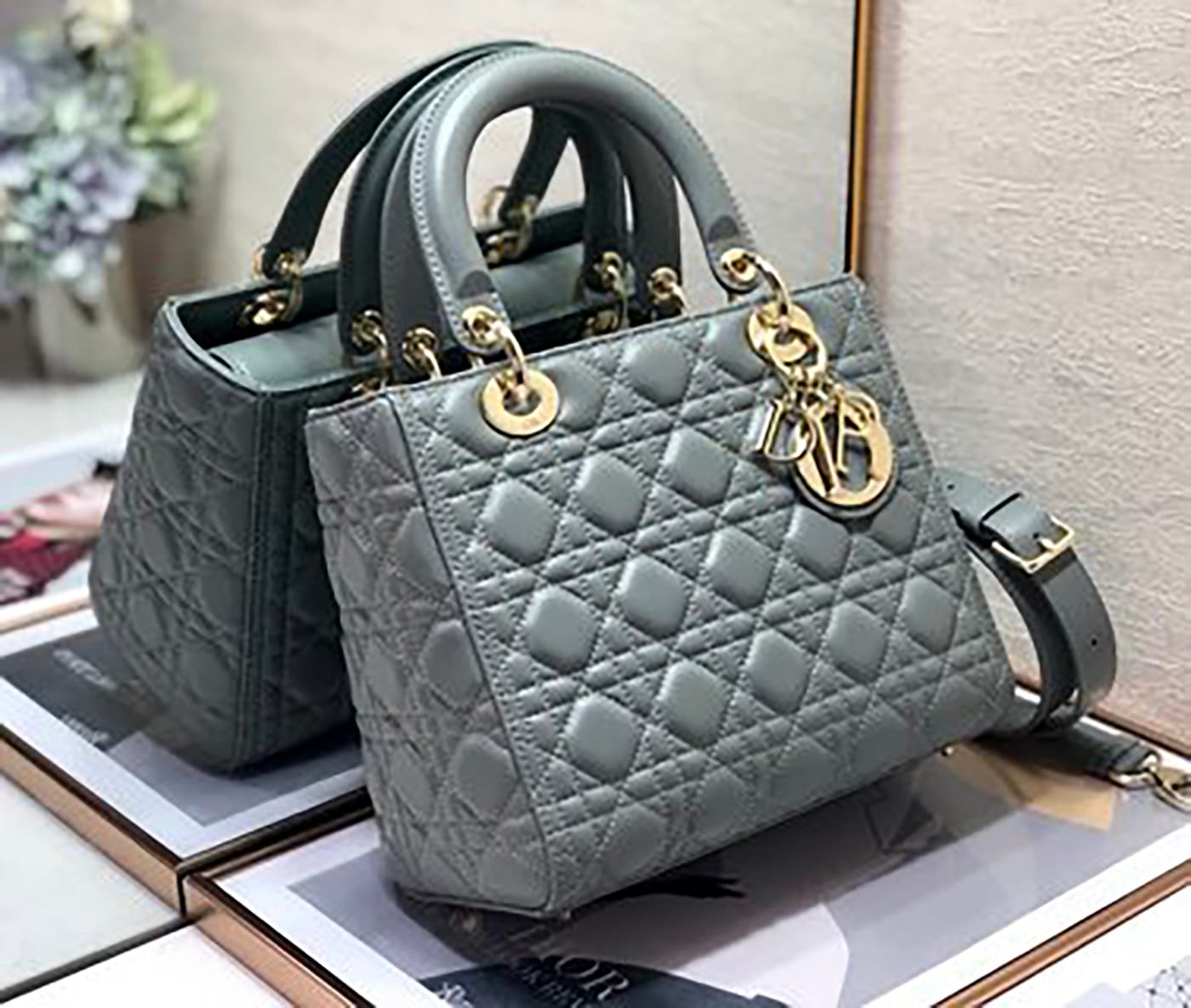 Medium Lady Dior Soft Leather Bag - Imagem 21