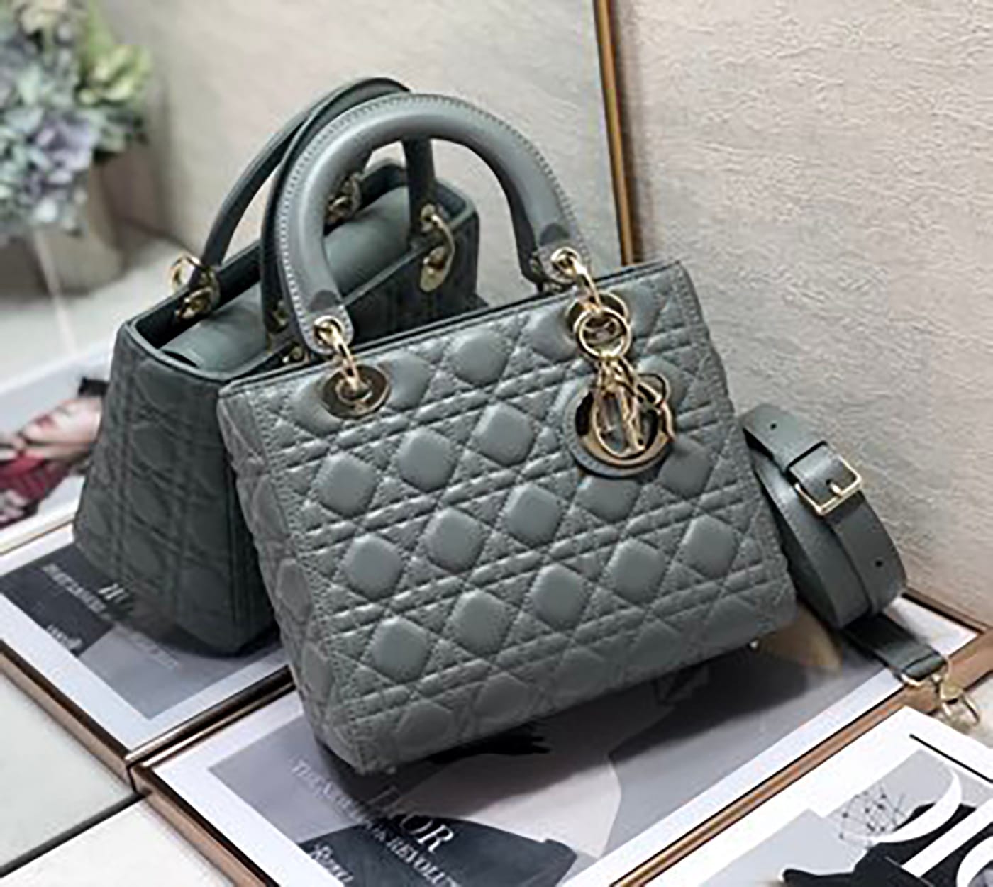 Medium Lady Dior Soft Leather Bag - Imagem 25