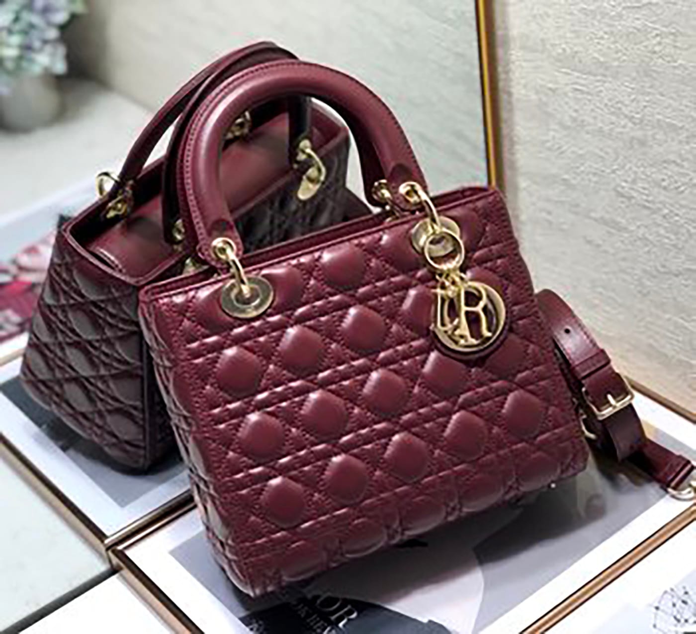 Medium Lady Dior Soft Leather Bag - Imagem 32