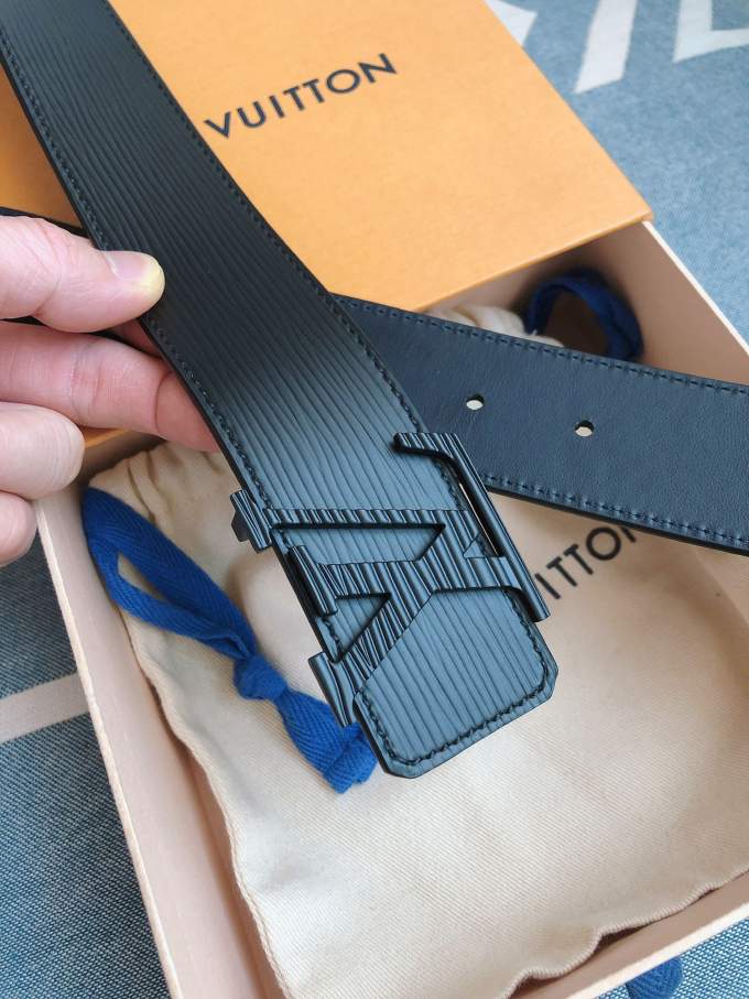 Louis Vuitton Black INITIALES 40MM Belt - Imagem 6