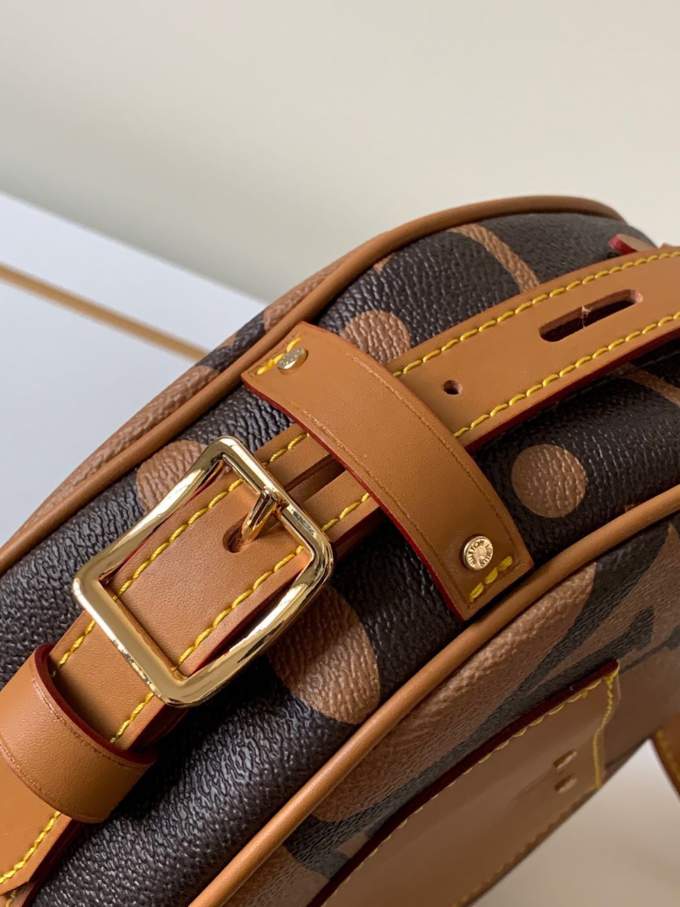 Louis Vuitton Petite Boite Chapeau Souple - Imagem 11
