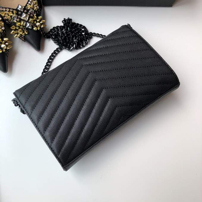 YSL Monogram Chain Wallet - Imagem 4